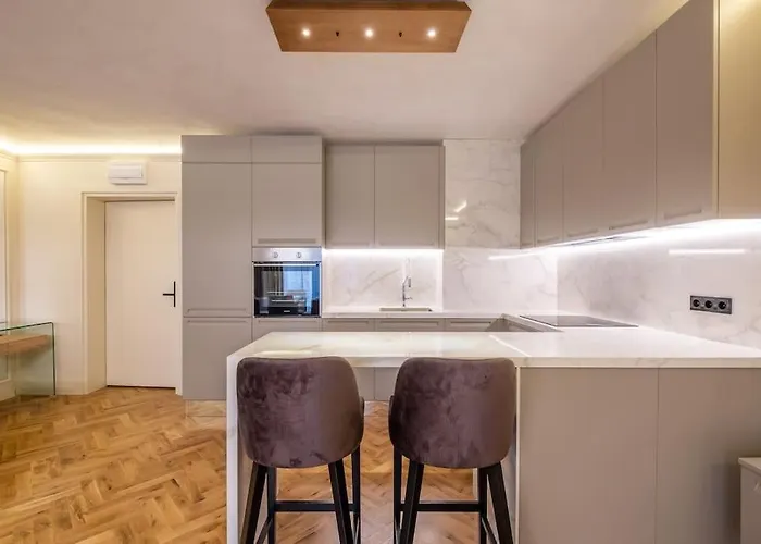 Sofapart Stylish & Fancy Place With 1 Bdr *